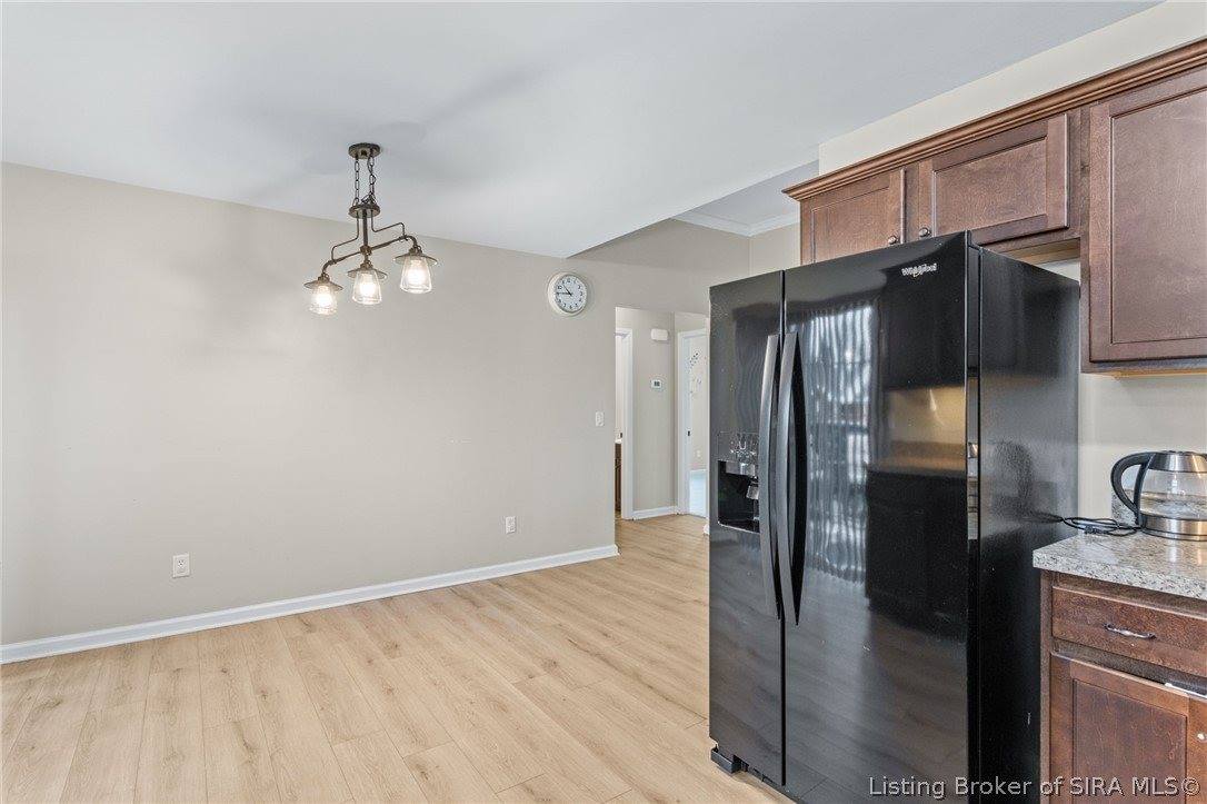 2206 Hall Lane, Jeffersonville, IN 47130