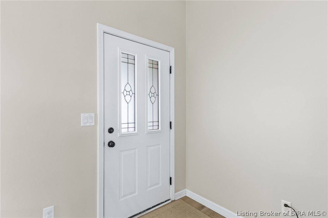 2206 Hall Lane, Jeffersonville, IN 47130