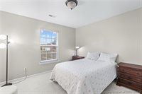 2206 Hall Lane, Jeffersonville, IN 47130