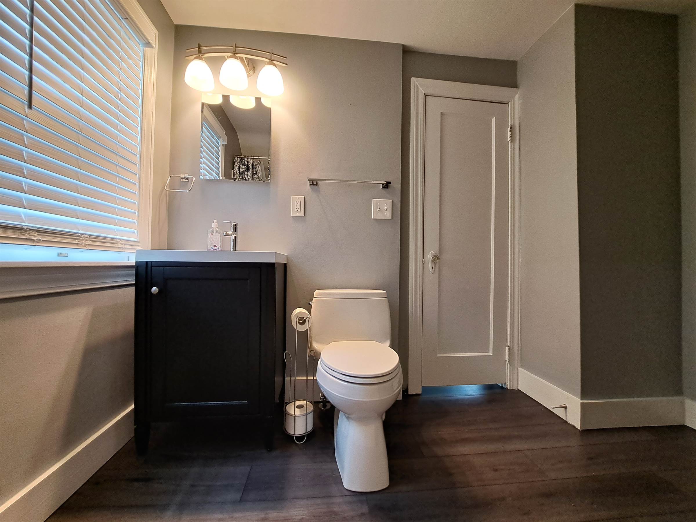 424 Sharp St, Ashland, OH 44805