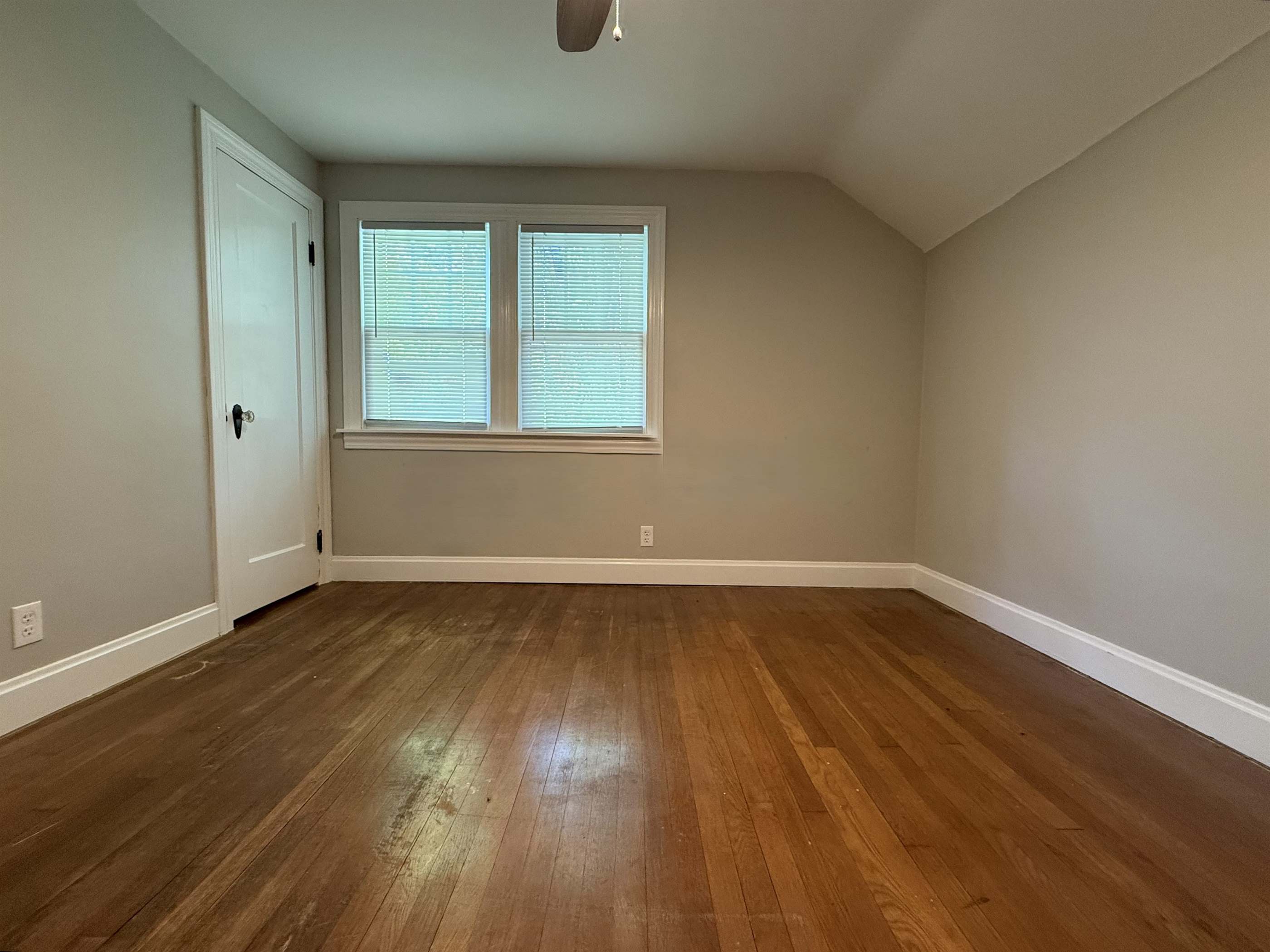 424 Sharp St, Ashland, OH 44805