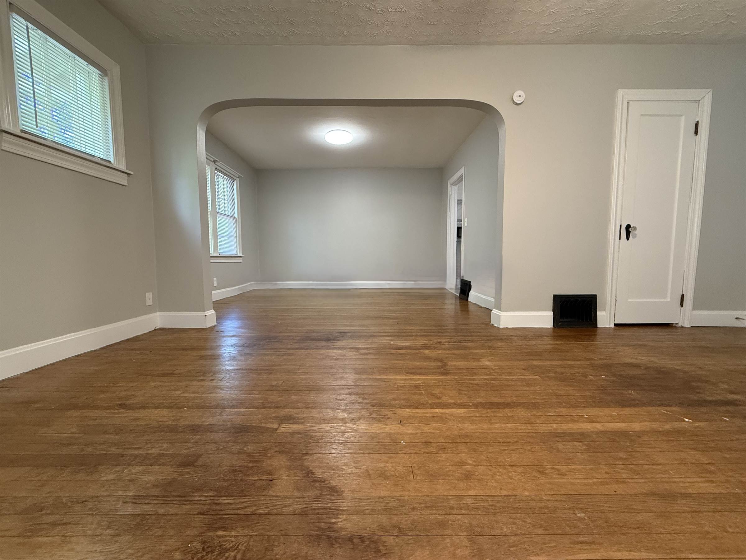 424 Sharp St, Ashland, OH 44805