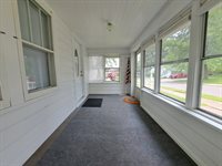 424 Sharp St, Ashland, OH 44805