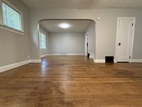 424 Sharp St, Ashland, OH 44805