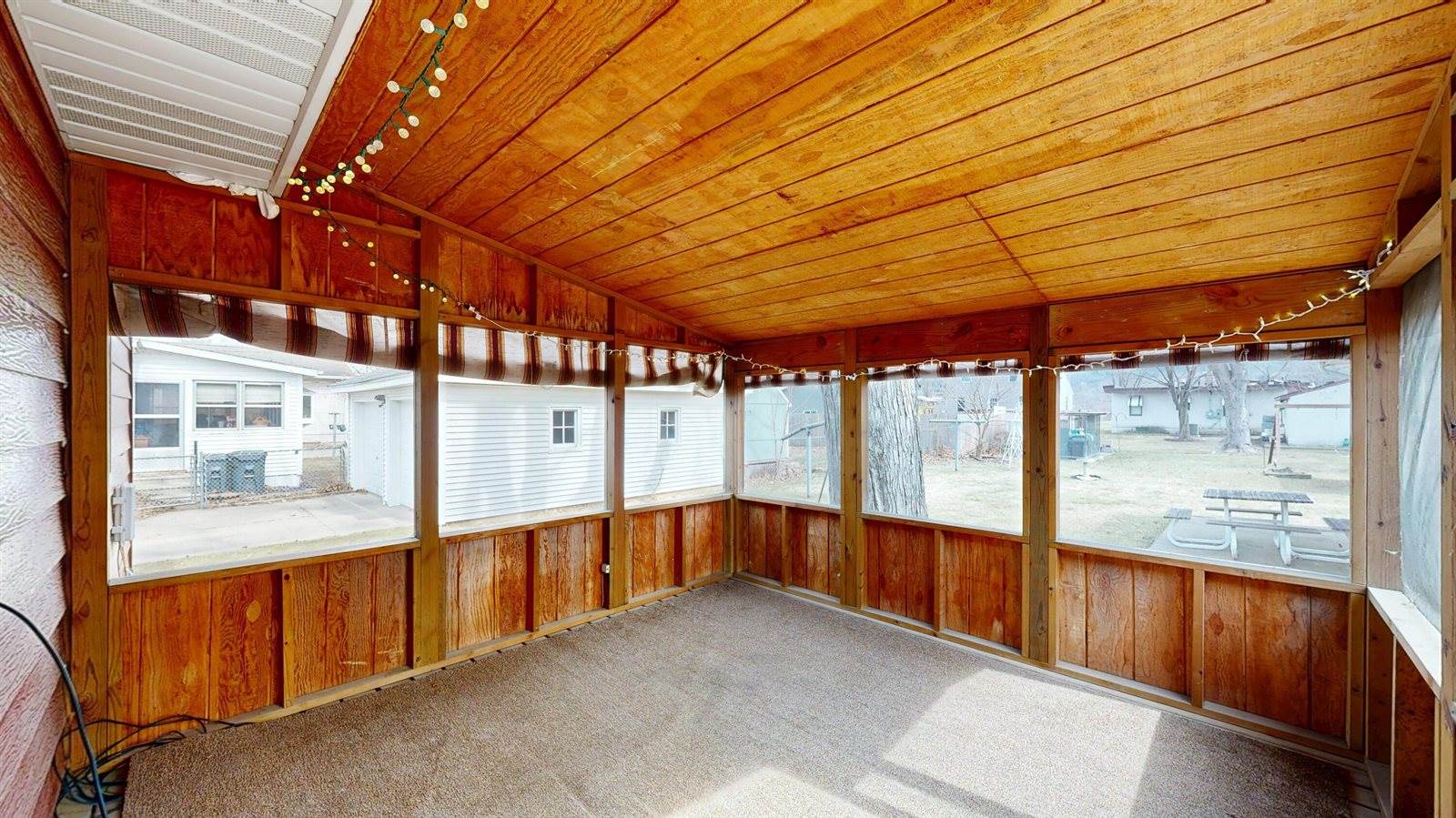 3033 27th St South, La Crosse, WI 54601