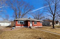 3033 27th St South, La Crosse, WI 54601