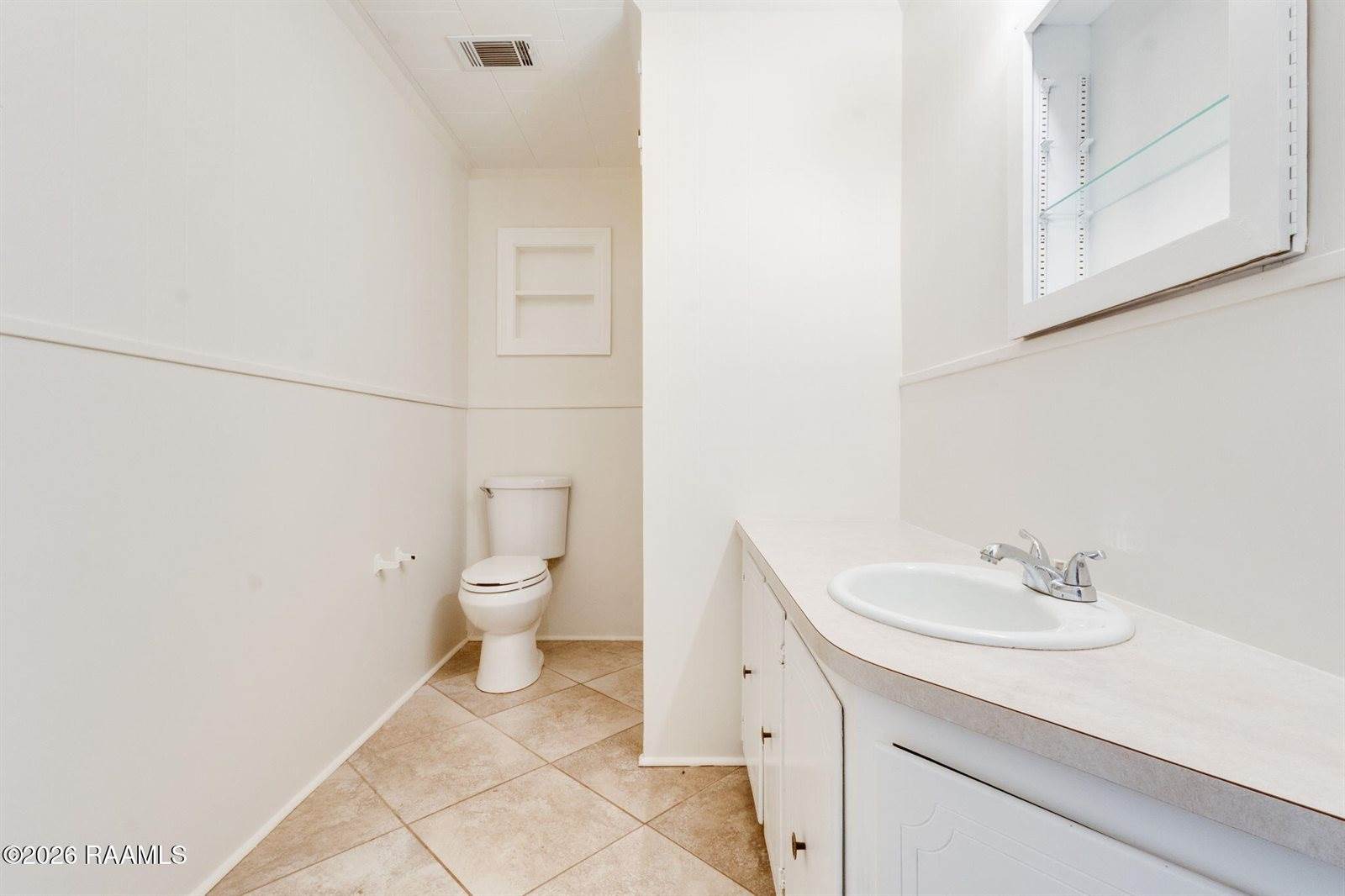 123 North Faye Avenue, Kaplan, LA 70548