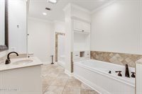 123 North Faye Avenue, Kaplan, LA 70548