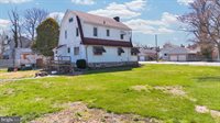 205 Primos Avenue, Folcroft, PA 19032
