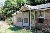 1293 Lake Logan Road, Canton, NC 28716