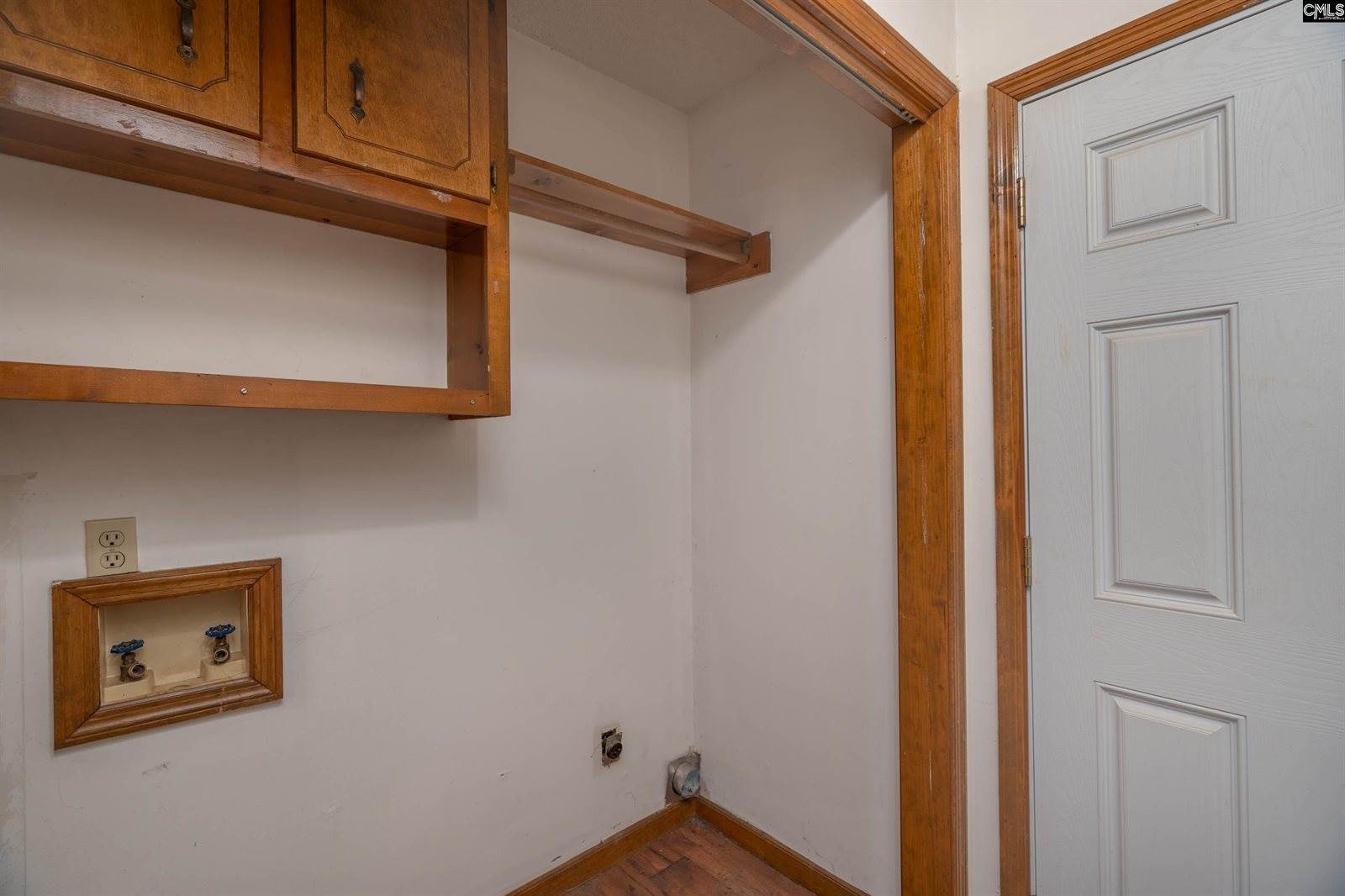 1898 Windsor, Cayce, SC 29033