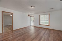 1898 Windsor, Cayce, SC 29033