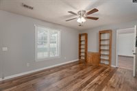 1898 Windsor, Cayce, SC 29033