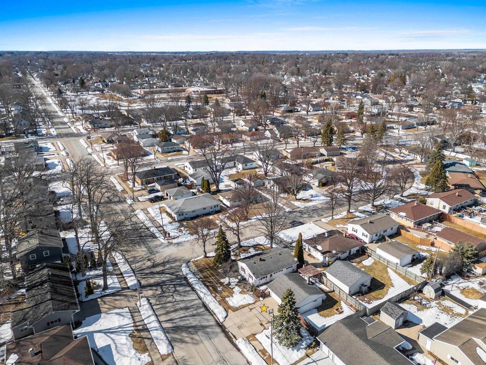 1623 Jay Lane, Green Bay, WI 54304