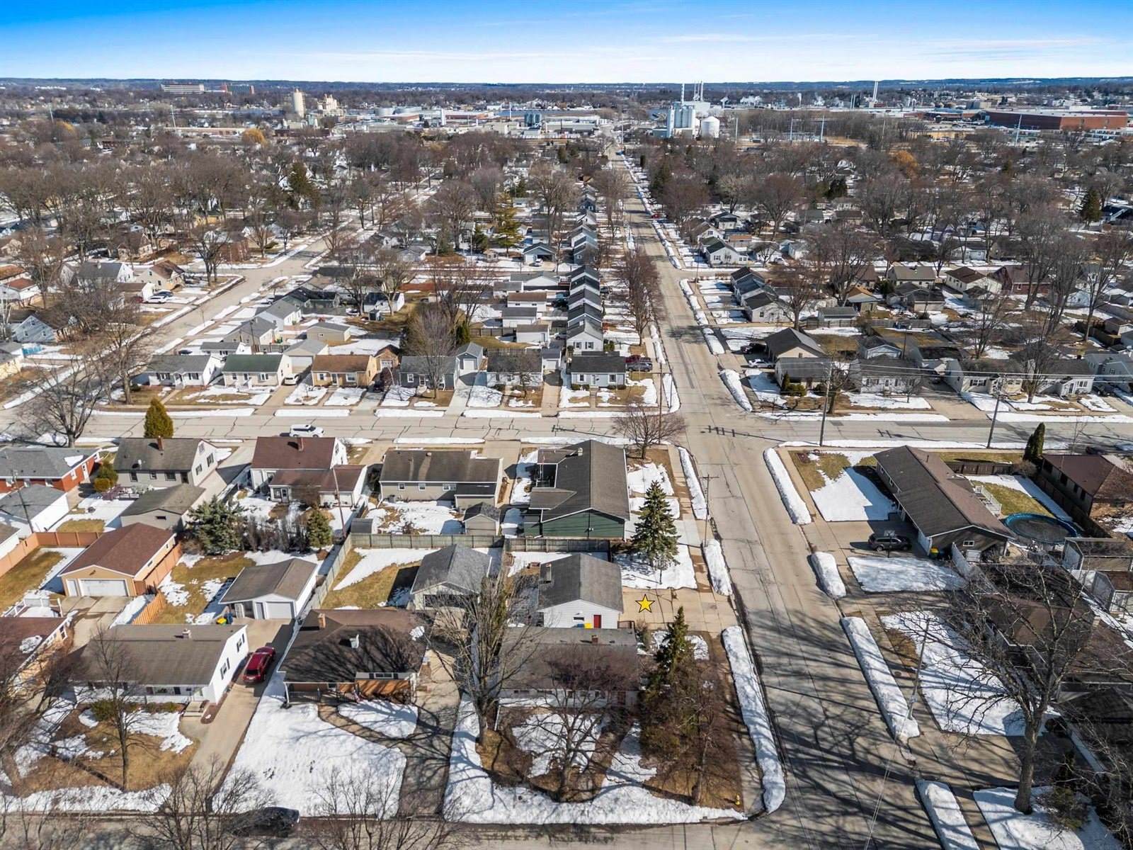 1623 Jay Lane, Green Bay, WI 54304