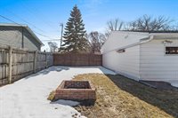 1623 Jay Lane, Green Bay, WI 54304