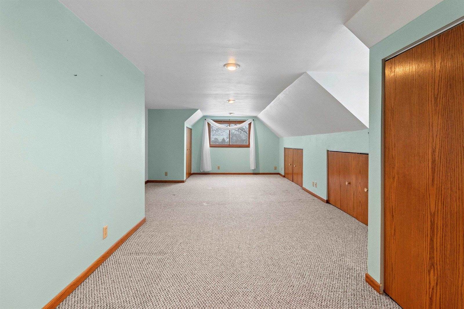 1503 7TH Street, Marinette, WI 54143