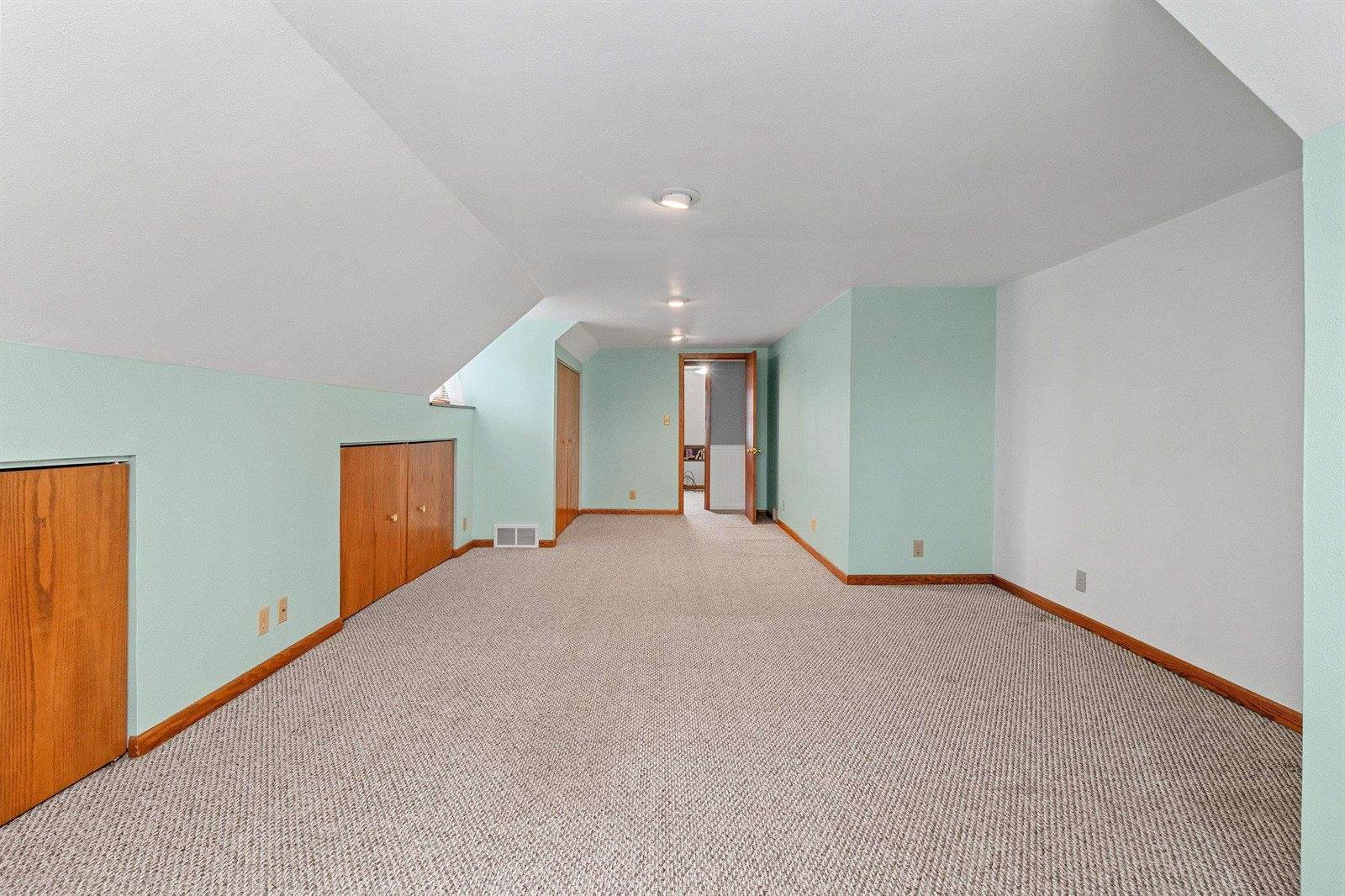 1503 7TH Street, Marinette, WI 54143