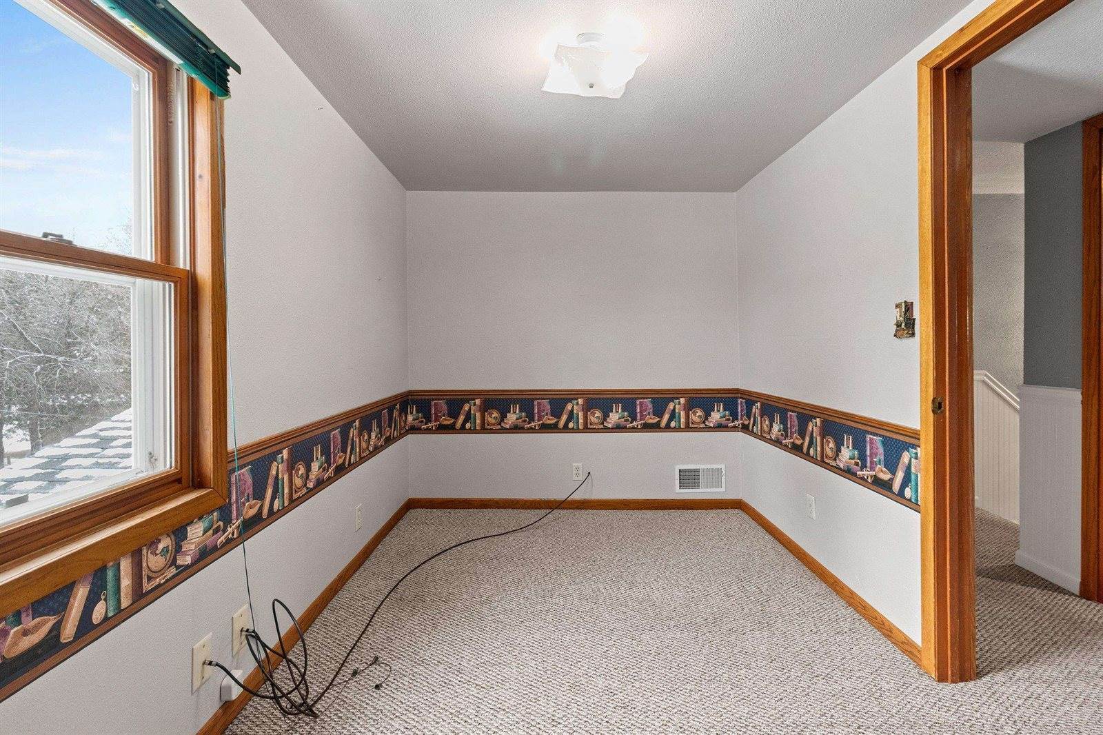 1503 7TH Street, Marinette, WI 54143