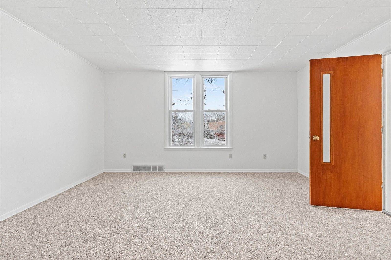 1503 7TH Street, Marinette, WI 54143