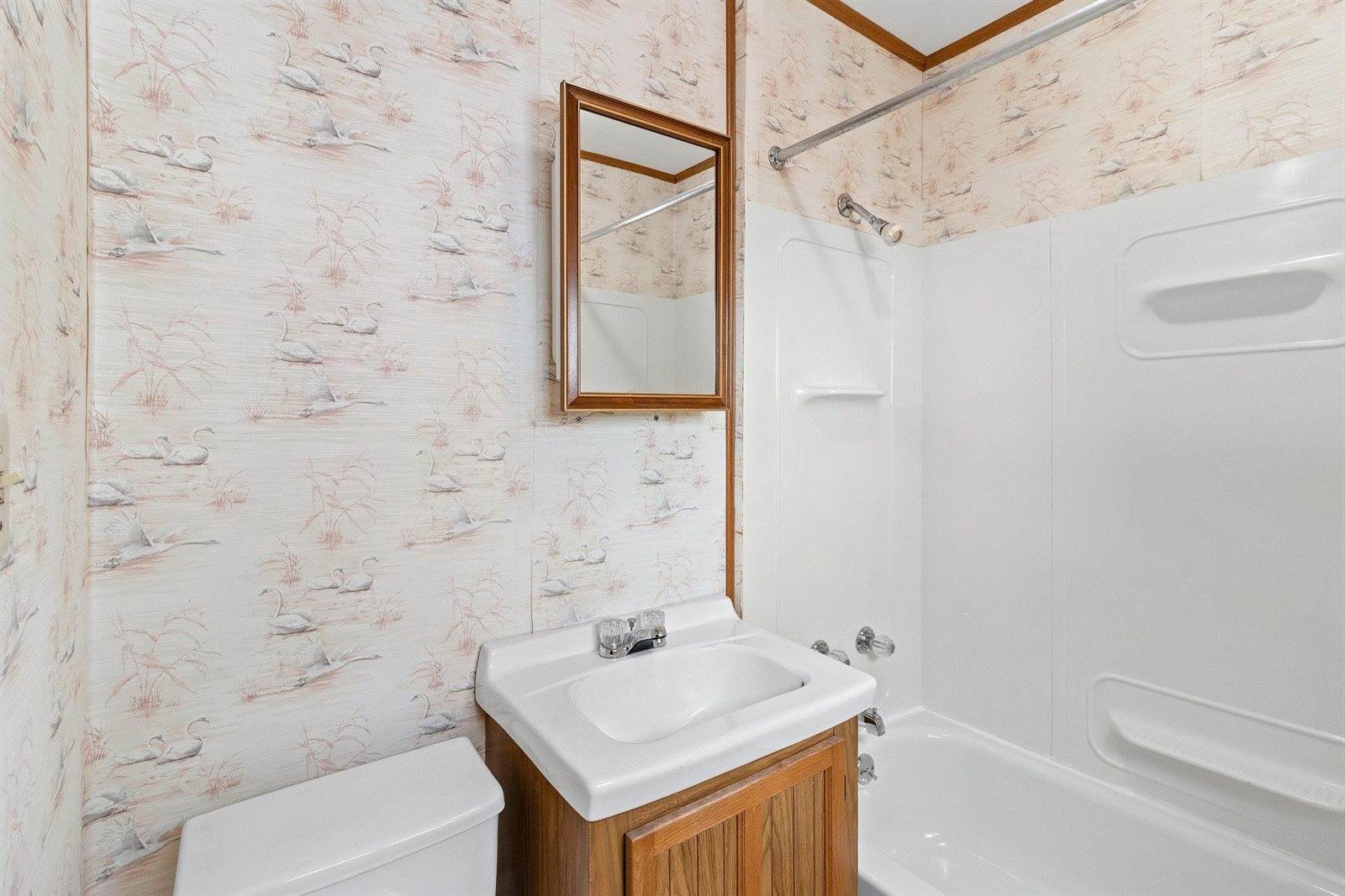 1503 7TH Street, Marinette, WI 54143