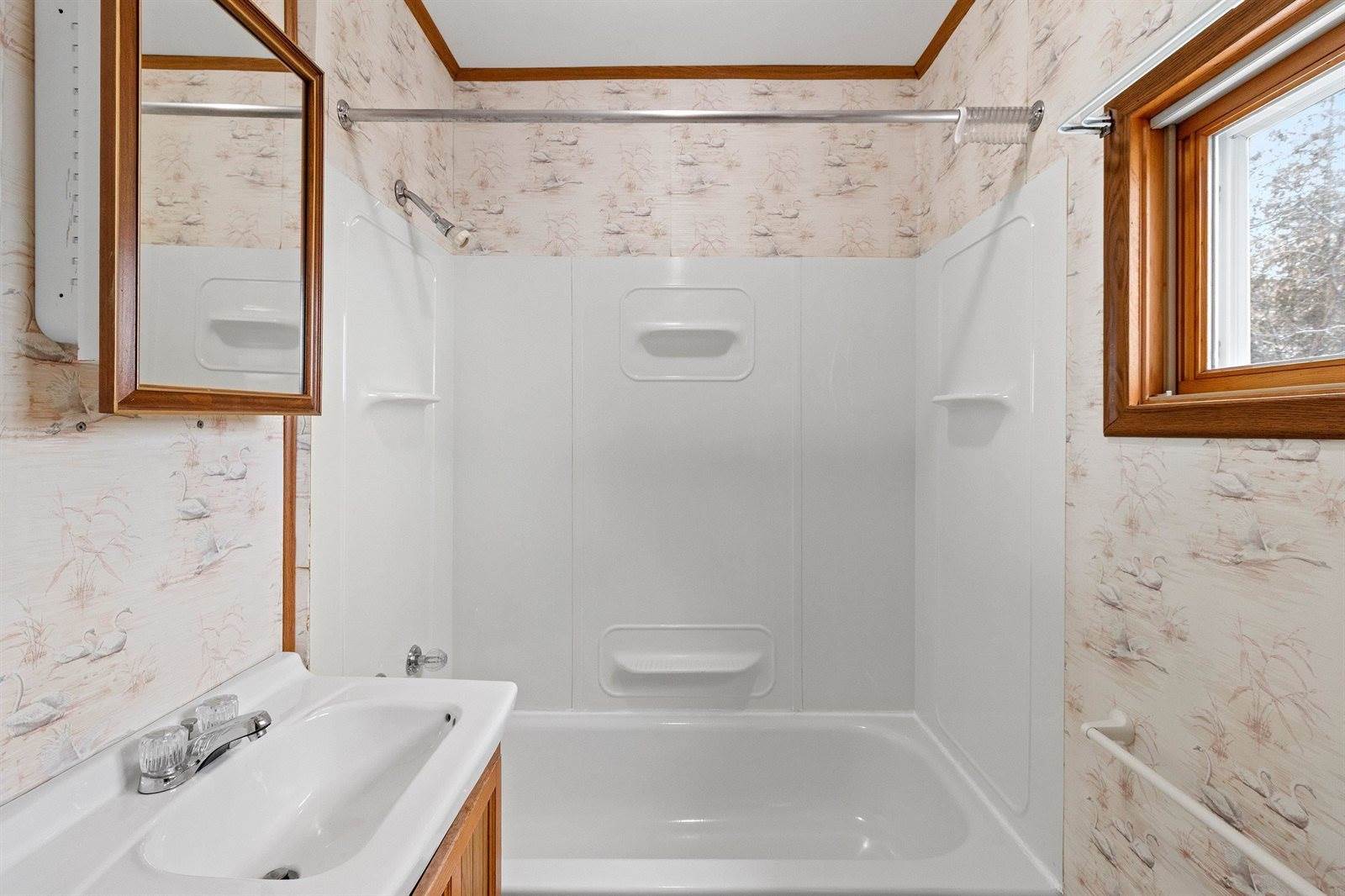 1503 7TH Street, Marinette, WI 54143