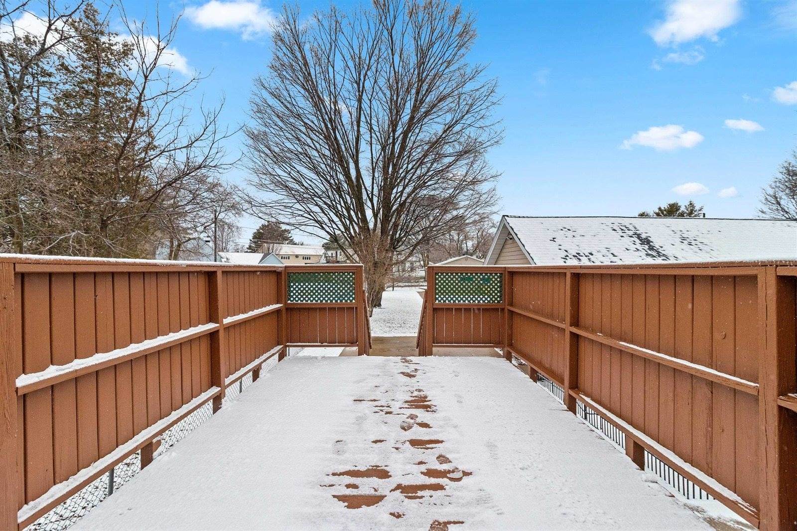 1503 7TH Street, Marinette, WI 54143