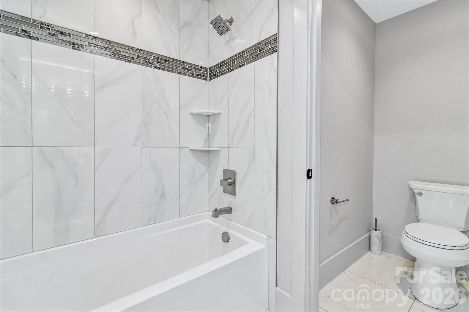 301 Rockbridge Road, Mills River, NC 28759