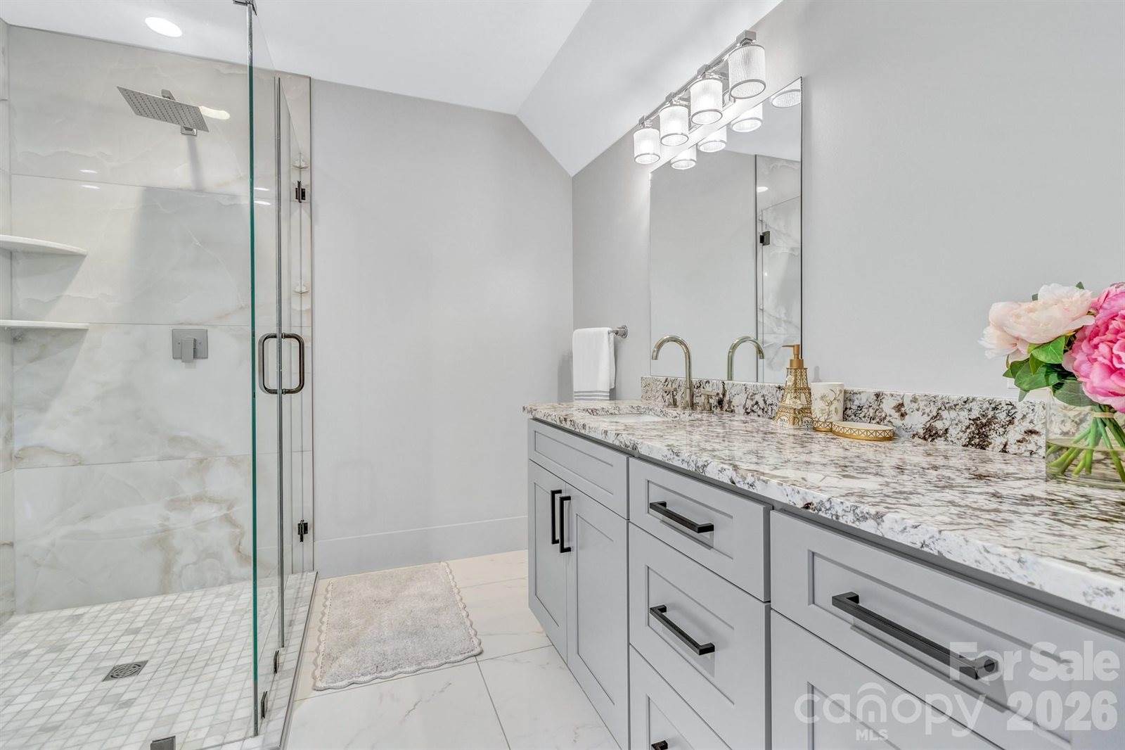 301 Rockbridge Road, Mills River, NC 28759