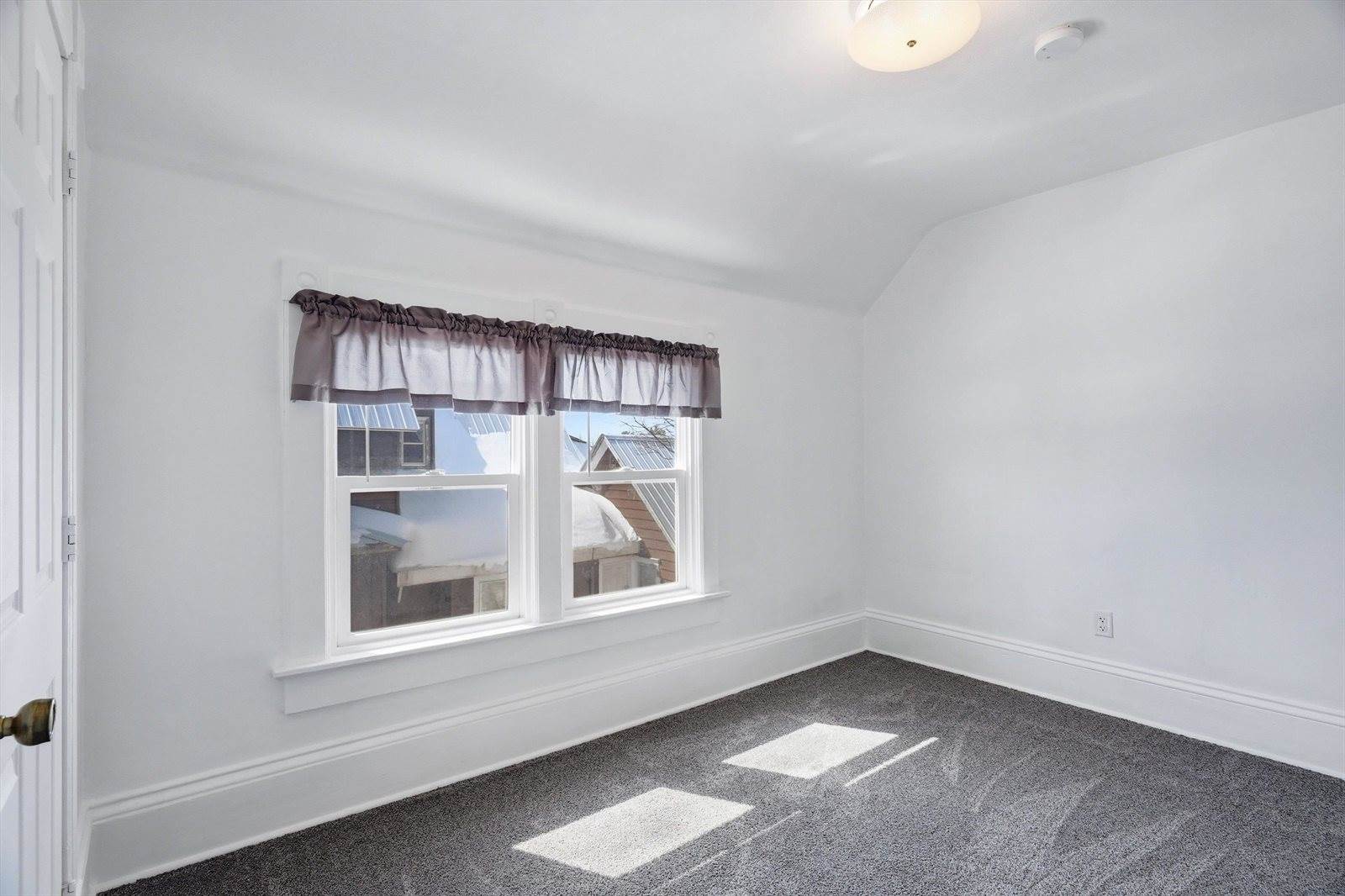 504 S Maple Avenue, Marshfield, WI 54449