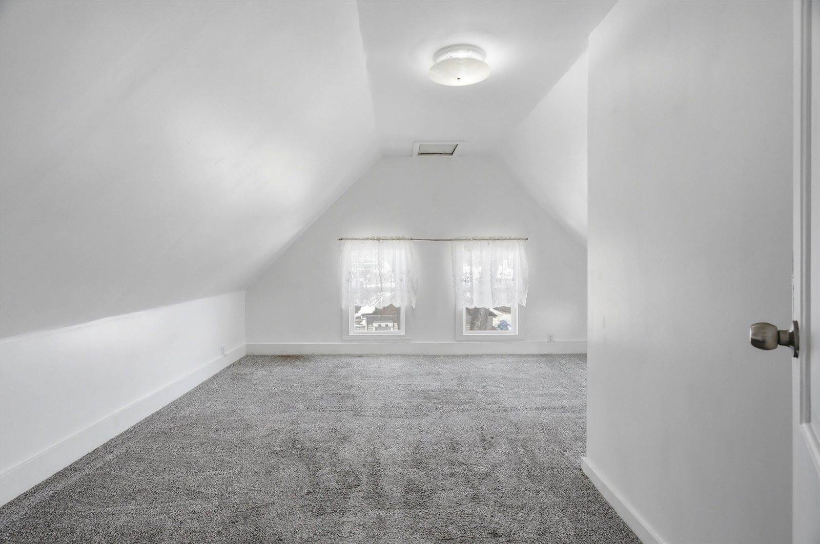 504 S Maple Avenue, Marshfield, WI 54449