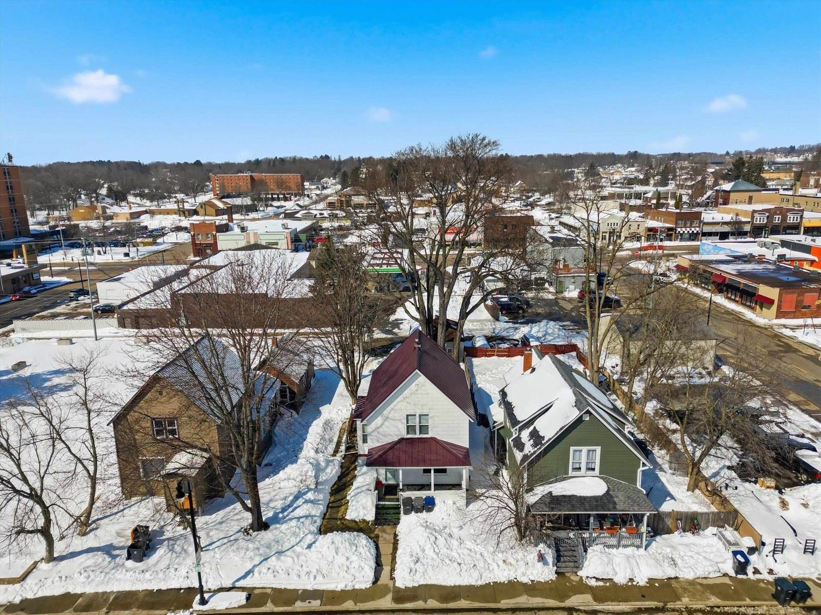 504 S Maple Avenue, Marshfield, WI 54449