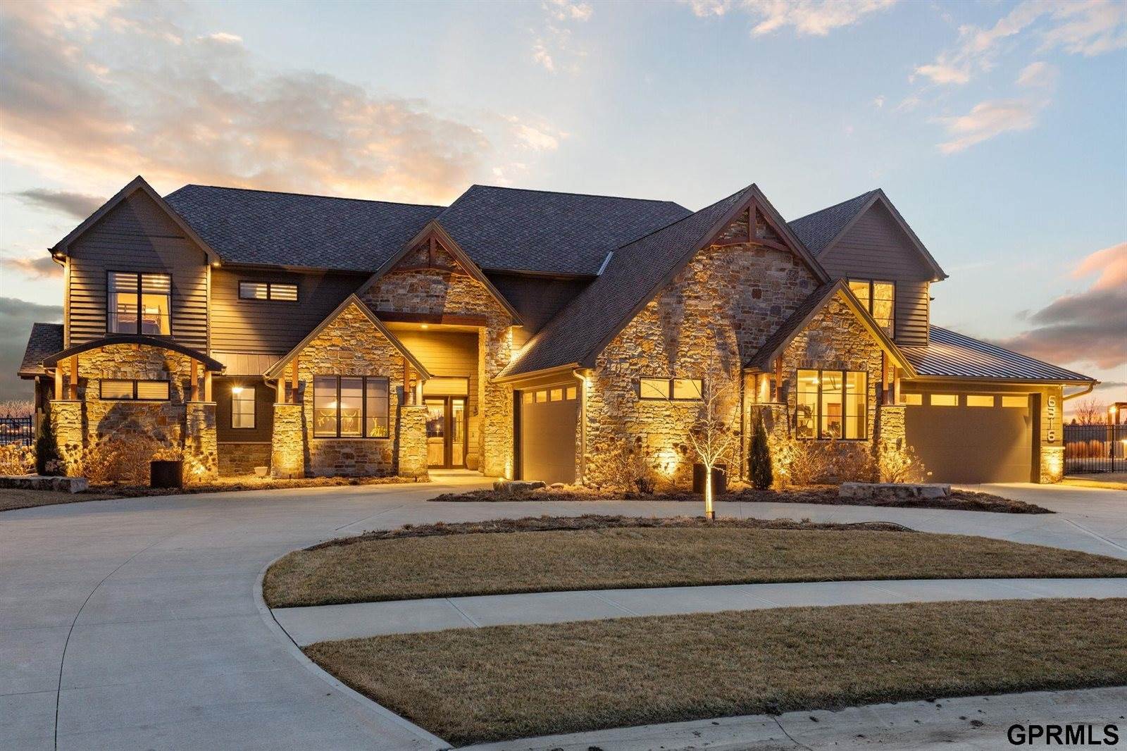 6316 North 293 Circle, Valley, NE 68064