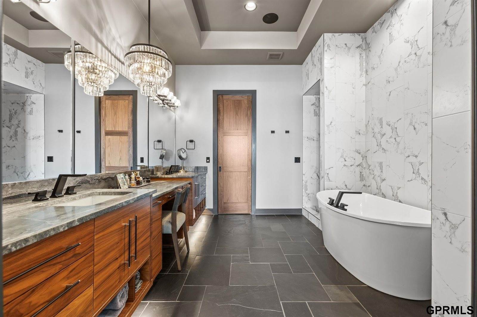 6316 North 293 Circle, Valley, NE 68064