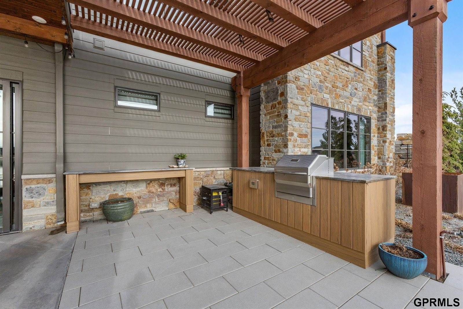 6316 North 293 Circle, Valley, NE 68064