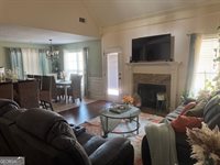 134 Delenn Drive, Lizella, GA 31052