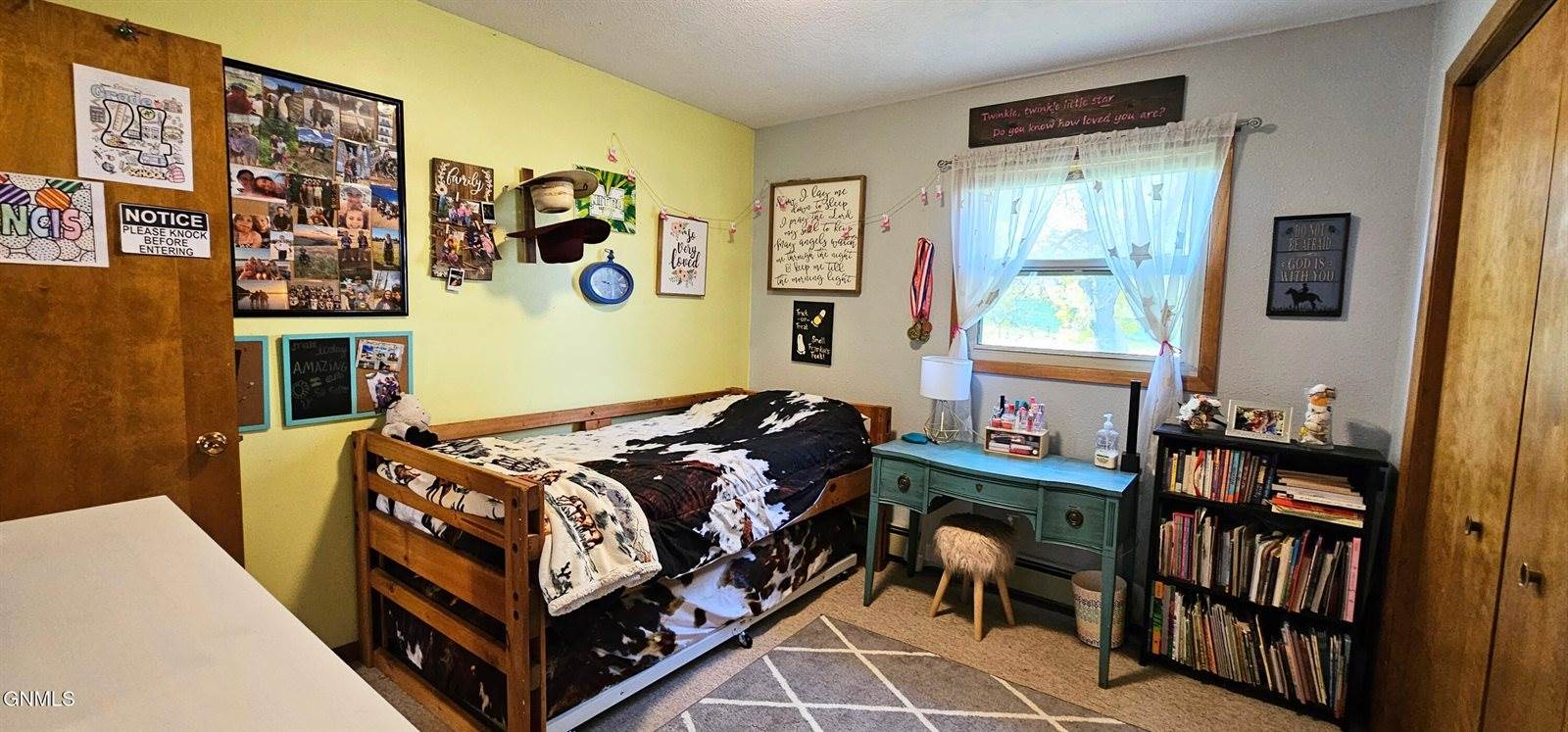 4204 Old Red Trail NW, Mandan, ND 58554