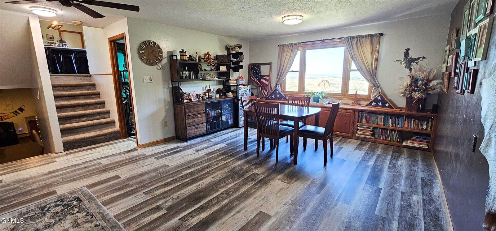 4204 Old Red Trail NW, Mandan, ND 58554