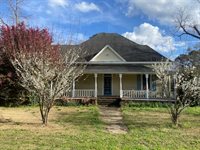 219 Main St E, Bronwood, GA 39826