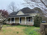 219 Main St E, Bronwood, GA 39826