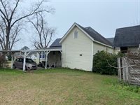 219 Main St E, Bronwood, GA 39826