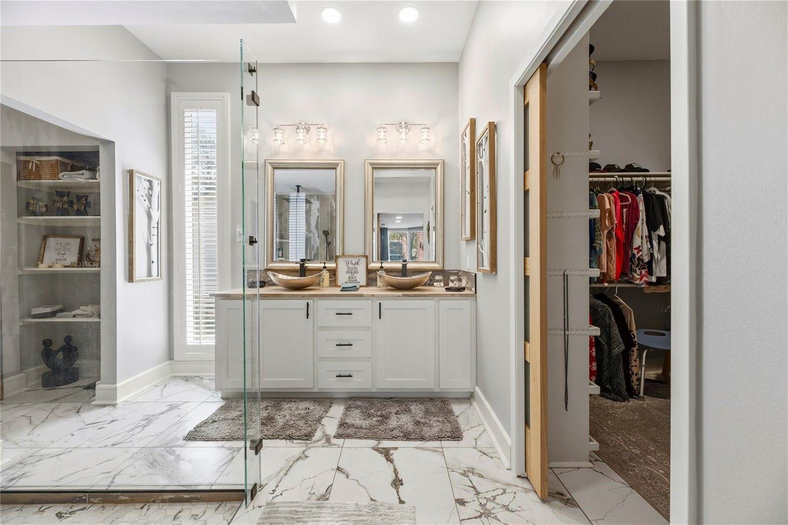 800 Northwoods Drive, Point Blank, TX 77364