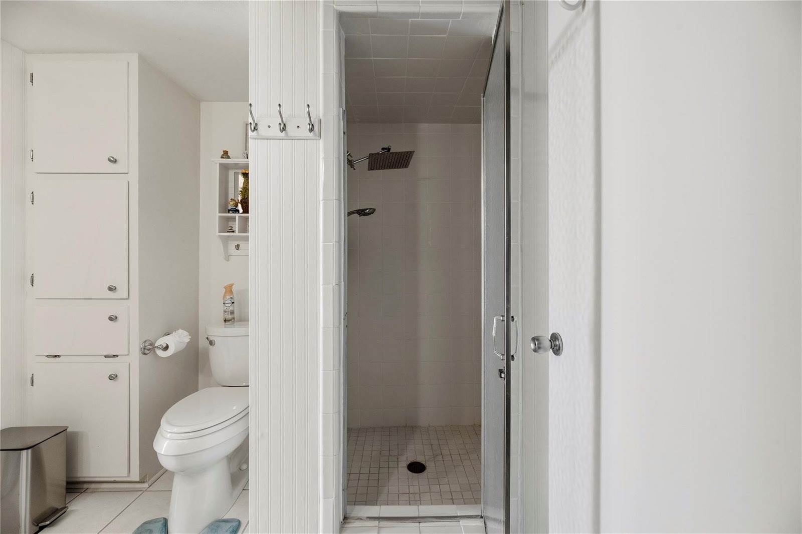 800 Northwoods Drive, Point Blank, TX 77364