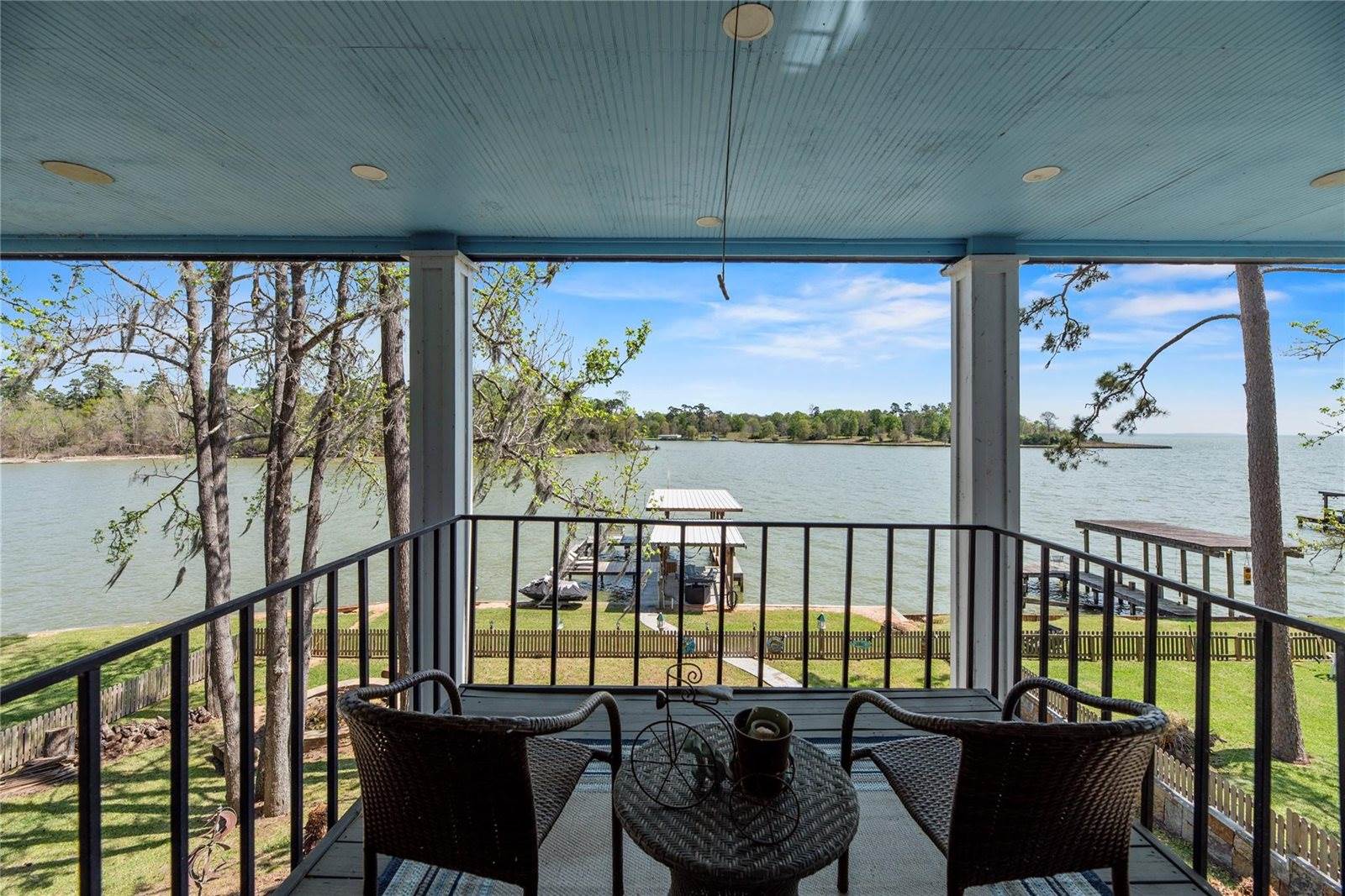 800 Northwoods Drive, Point Blank, TX 77364