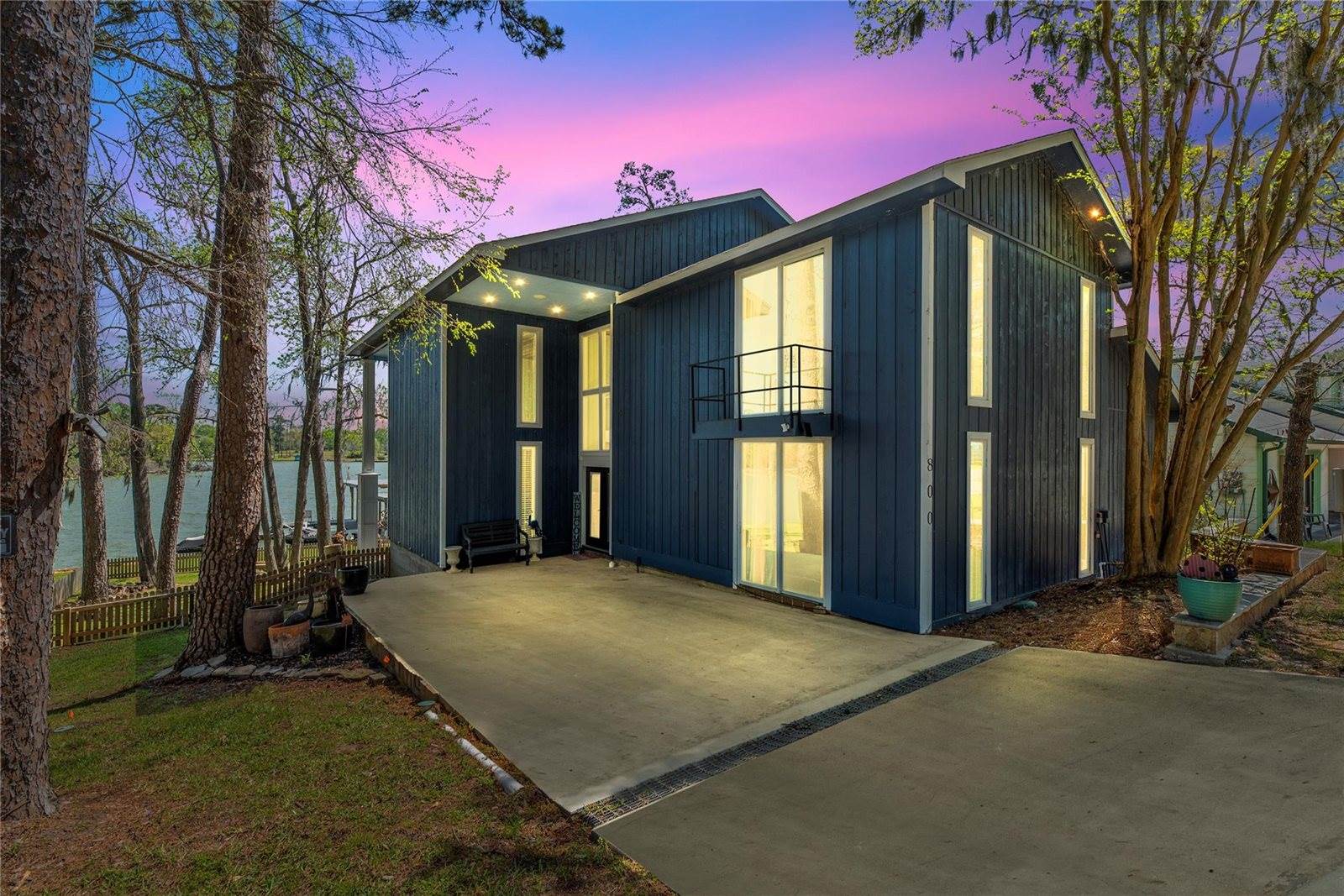 800 Northwoods Drive, Point Blank, TX 77364