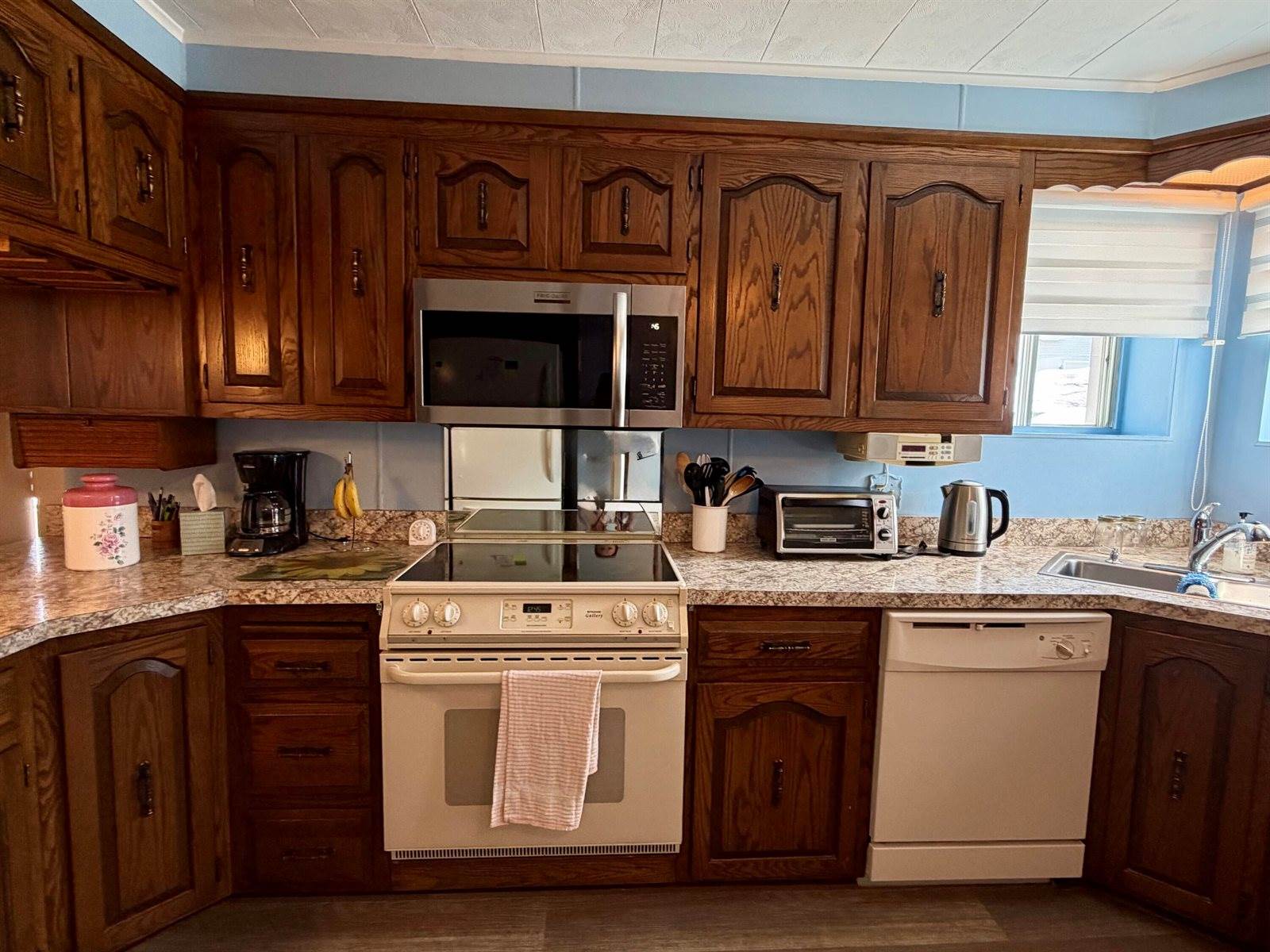 187 Mountain View Avenue, Madawaska, ME 04756