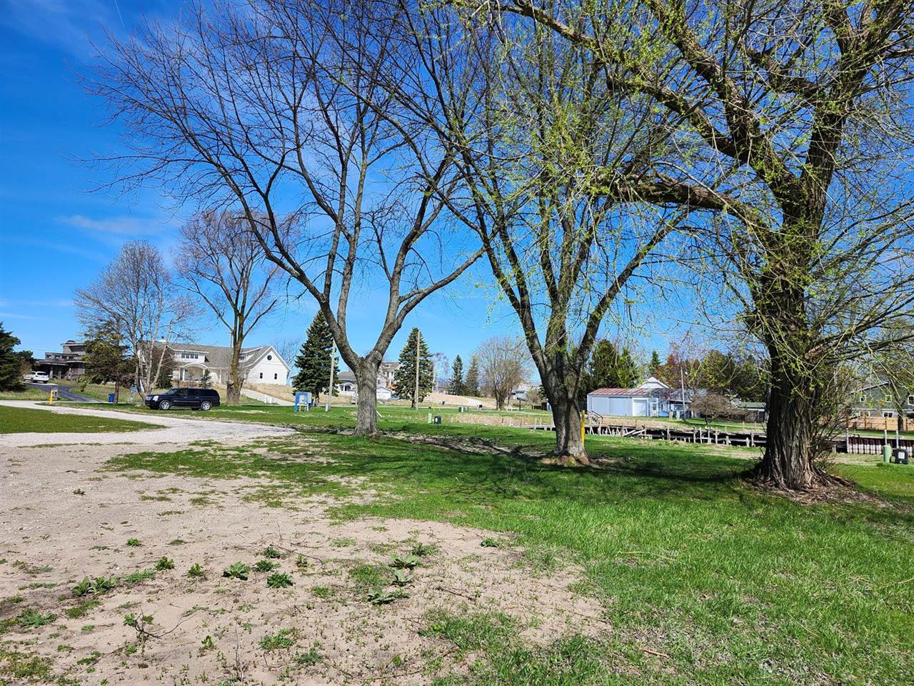 846 South Lakeshore Drive, #2, Ludington, MI 49431