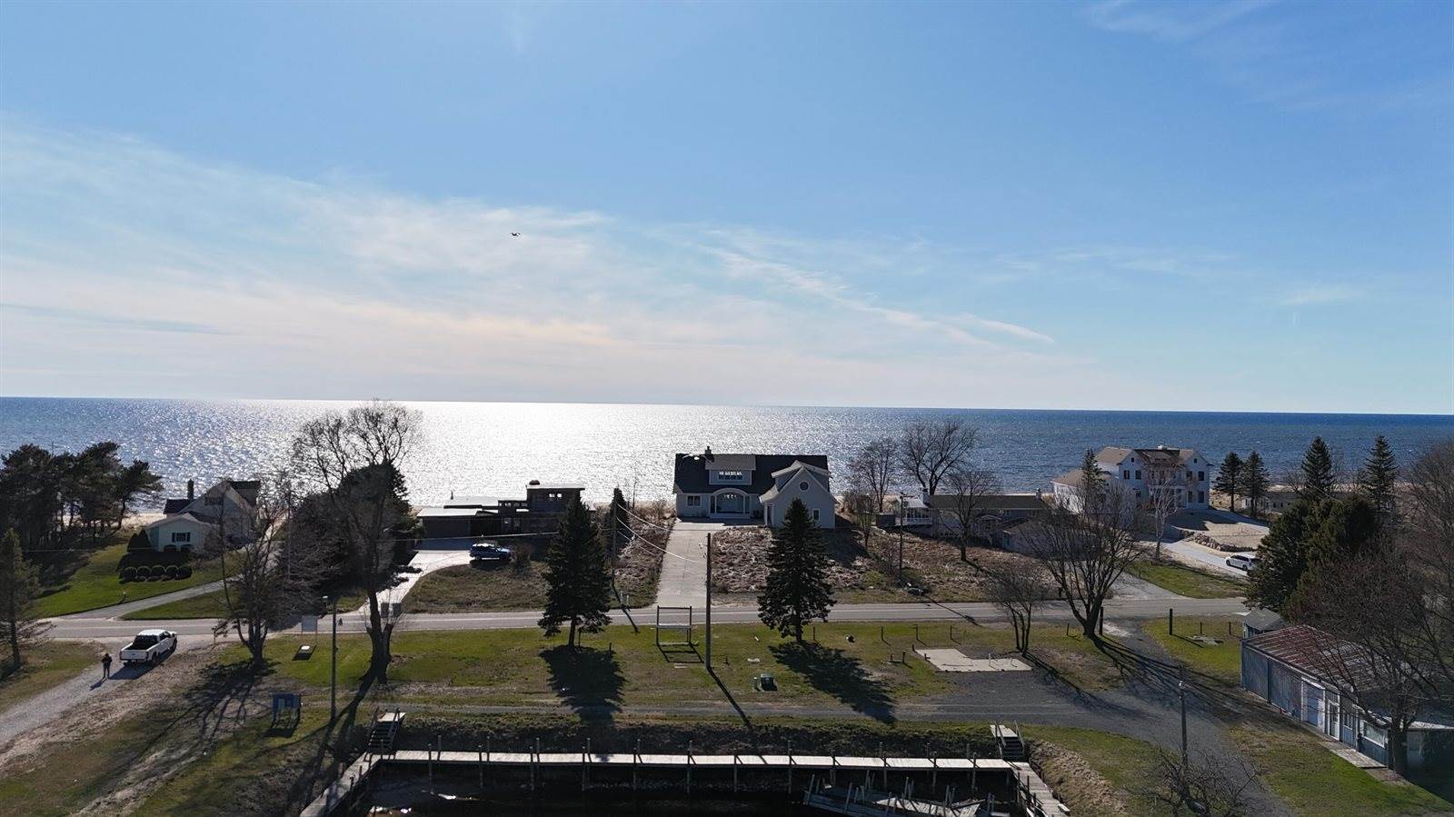 846 South Lakeshore Drive, #2, Ludington, MI 49431