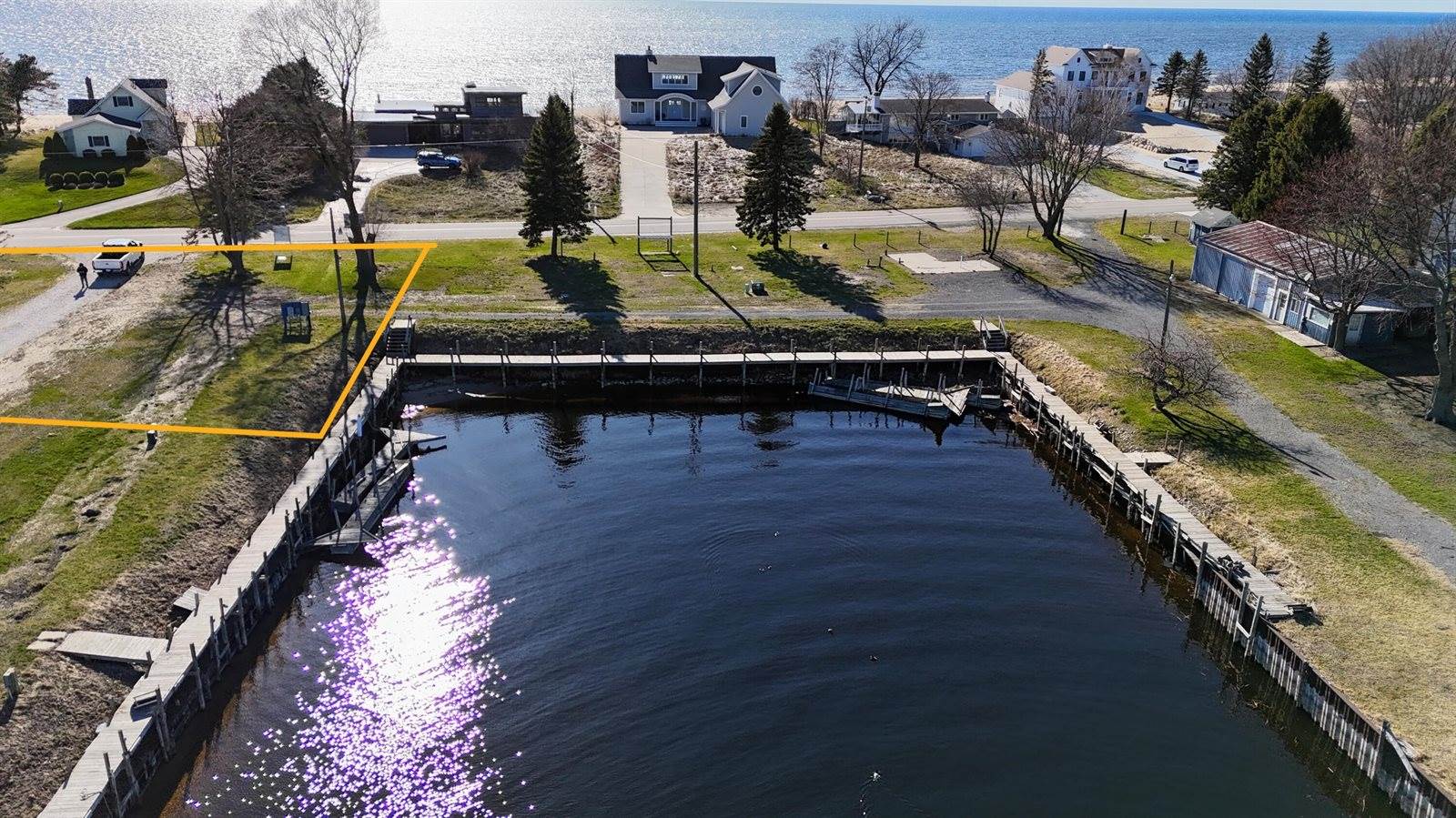 846 South Lakeshore Drive, #3, Ludington, MI 49431