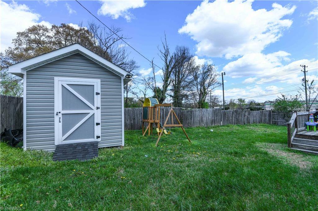 407 Church Street, Kernersville, NC 27284